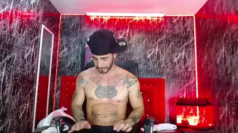 Lancelot Benwick online show from March 8, 2025, 12:22 am