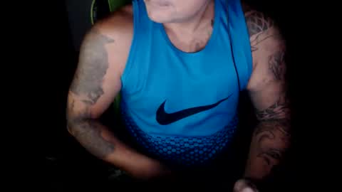 Snapshot of landaw chatting on November 3, 2025, 10:27 am Landaw online show from November 3, 2025, 10:27 am