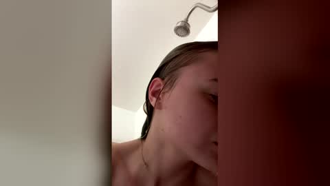 laneybel online show from December 18, 2025, 3:56 am