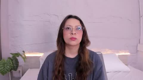 Lanna online show from February 27, 2026, 11:32 am