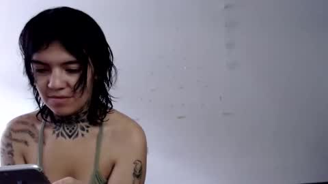 Snapshot of lannie_gonzales chatting on December 26, 2024, 3:42 pm LANNIE   online show from December 26, 2024, 3:42 pm