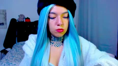 Snapshot of lannie_gonzaless chatting on May 25, 2026, 12:33 pm LANNIE Special show when it reaches 10000 flowers online show from May 25, 2026, 12:33 pm
