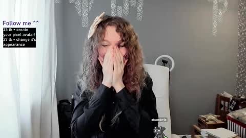 lanshan_classy online show from February 7, 2026, 7:56 am