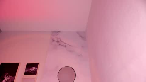 Snapshot of lara_madisson chatting on February 19, 2026, 5:25 am Lara Madisson online show from February 19, 2026, 5:25 am