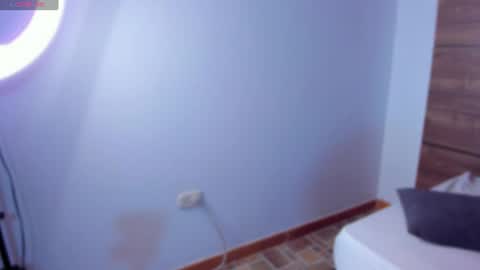 Lara Petit online show from July 11, 2026, 10:55 pm