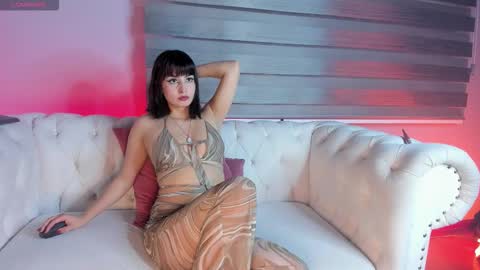 lara_reynolds_ online show from March 8, 2026, 12:30 am