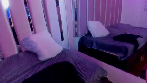 Laura online show from February 27, 2025, 6:42 pm