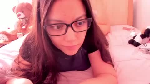 lara online show from April 2, 2026, 2:37 pm