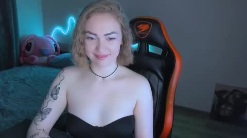 LaraKrein lk online show from March 20, 2026, 3:50 pm