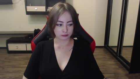 Snapshot of laralianna chatting on January 5, 2025, 8:52 pm Laralianna online show from January 5, 2025, 8:52 pm