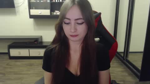 Snapshot of laralianna chatting on February 26, 2025, 5:28 pm Laralianna online show from February 26, 2025, 5:28 pm