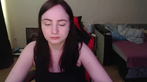 Laralianna online show from March 21, 2026, 9:47 am