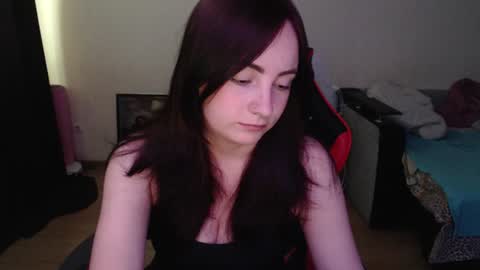 Snapshot of laralianna chatting on June 29, 2026, 7:58 am Laralianna online show from June 29, 2026, 7:58 am