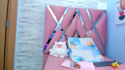 Lara Murphy online show from January 17, 2025, 7:38 pm