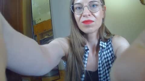 larawintersxxx online show from February 14, 2025, 7:54 pm