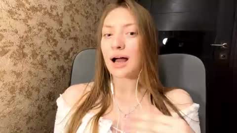Eva online show from July 6, 2026, 5:37 pm