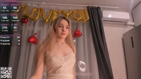 Rose online show from February 18, 2025, 8:14 pm