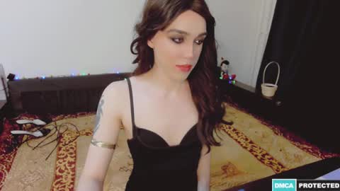 Snapshot of larisa_dolbimaya chatting on October 24, 2025, 2:46 pm Larisa Lavriki online show from October 24, 2025, 2:46 pm