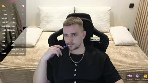 Lars online show from May 14, 2026, 8:26 pm