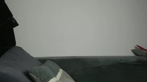 raisa online show from December 23, 2025, 3:26 am