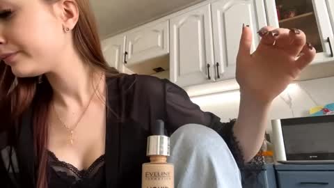 Sara online show from April 4, 2026, 11:40 am