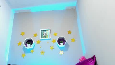 Snapshot of laskhmi_ chatting on December 18, 2025, 2:56 pm Tania online show from December 18, 2025, 2:56 pm