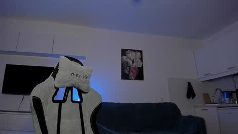 acie online show from January 25, 2025, 11:54 pm