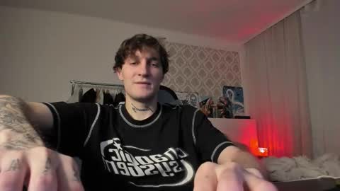 acie online show from September 13, 2025, 7:24 pm