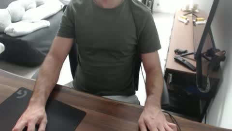 Snapshot of latexdave84 chatting on June 5, 2026, 1:17 pm latexdave84 online show from June 5, 2026, 1:17 pm