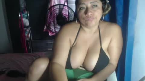 Snapshot of latin_big_boobs chatting on July 8, 2026, 9:41 pm latin_big_boobs online show from July 8, 2026, 9:41 pm