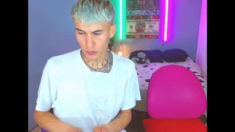 Snapshot of latin_boysxxx_ chatting on October 27, 2025, 2:48 am latin_boysxxx_ online show from October 27, 2025, 2:48 am