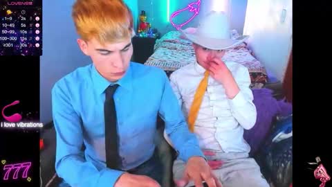 Snapshot of latin_boysxxx_ chatting on February 15, 2026, 7:51 am latin_boysxxx_ online show from February 15, 2026, 7:51 am