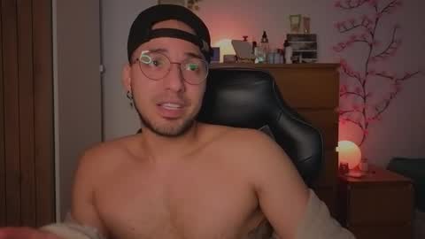  Free OF online show from February 7, 2026, 6:28 am