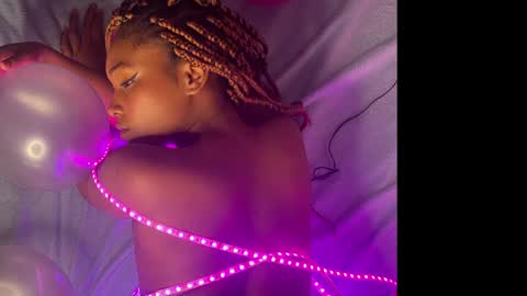 karen online show from December 3, 2024, 4:58 am