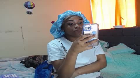 karen online show from March 10, 2025, 7:07 pm