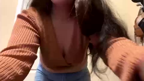 Snapshot of latinabby29 chatting on October 20, 2025, 4:35 am latinabby29 online show from October 20, 2025, 4:35 am