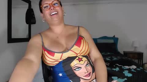 Snapshot of latinaflower_ts chatting on February 13, 2026, 5:31 pm FLOR SALVAJE online show from February 13, 2026, 5:31 pm