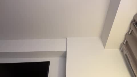 Snapshot of latinella chatting on February 12, 2026, 5:02 am Hi - online show from February 12, 2026, 5:02 am