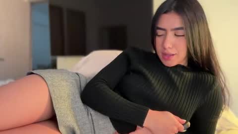 Snapshot of latinella chatting on March 22, 2026, 1:58 pm Hi - online show from March 22, 2026, 1:58 pm