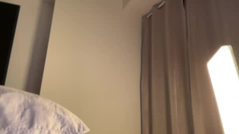 Snapshot of latinella chatting on April 7, 2026, 4:57 am Hi - online show from April 7, 2026, 4:57 am