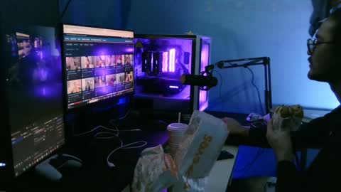 Snapshot of latinincognito chatting on January 13, 2025, 3:01 am latinincognito online show from January 13, 2025, 3:01 am