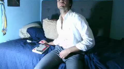 Snapshot of latinincognito chatting on February 5, 2025, 7:18 am latinincognito online show from February 5, 2025, 7:18 am