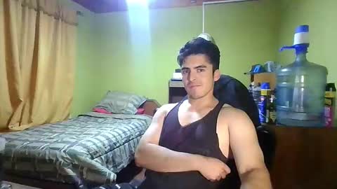 latinn_babe online show from February 15, 2026, 3:47 am