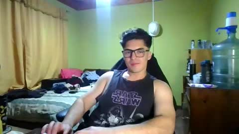 Snapshot of latinn_babe chatting on May 15, 2026, 5:47 am latinn_babe online show from May 15, 2026, 5:47 am