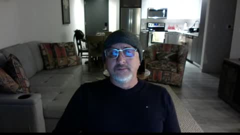 QS - INDEPENDENT MODEL online show from March 4, 2025, 1:23 am