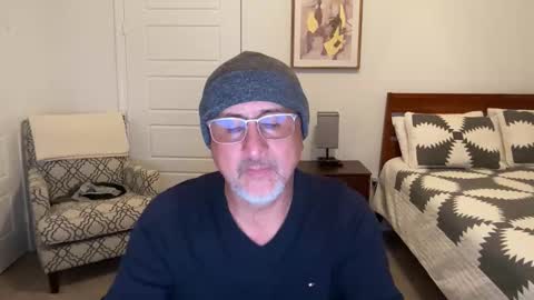 QS - INDEPENDENT MODEL online show from October 21, 2025, 3:29 am