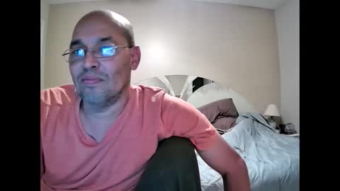 Snapshot of latinoinfla chatting on January 18, 2025, 6:03 am latinoinfla online show from January 18, 2025, 6:03 am