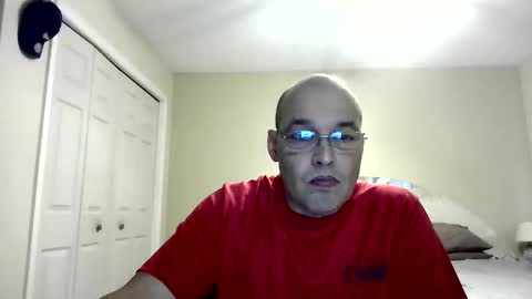 Snapshot of latinoinfla chatting on October 12, 2025, 8:19 pm latinoinfla online show from October 12, 2025, 8:19 pm