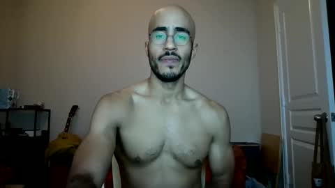 Snapshot of latinomixedbbc chatting on March 6, 2026, 6:21 am latinomixedbbc online show from March 6, 2026, 6:21 am