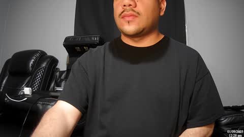 Snapshot of latinstud7 chatting on January 9, 2025, 6:27 am Nico online show from January 9, 2025, 6:27 am